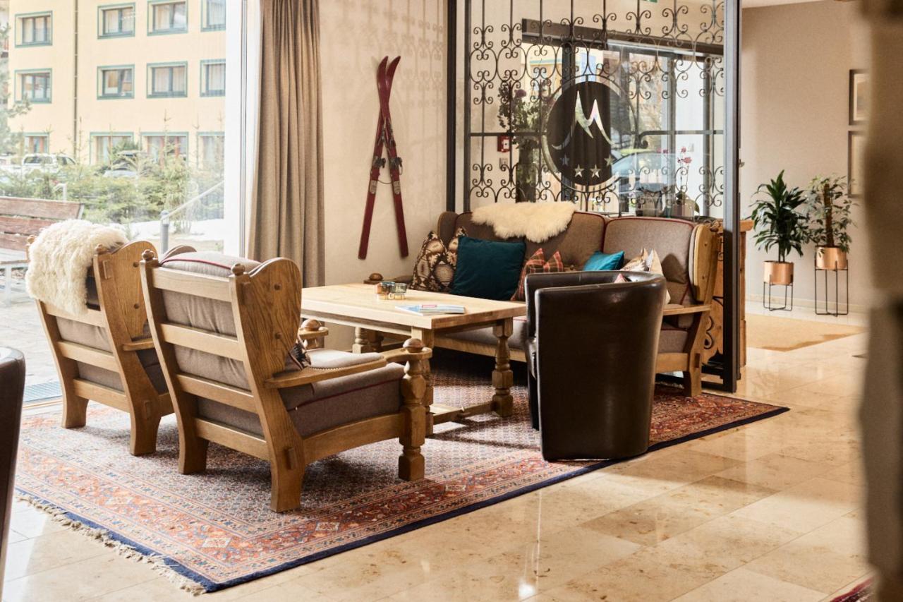 "Quality Hosts Arlberg" Hotel Garni Moessmer 장크트안톤암아를베르크 외부 사진