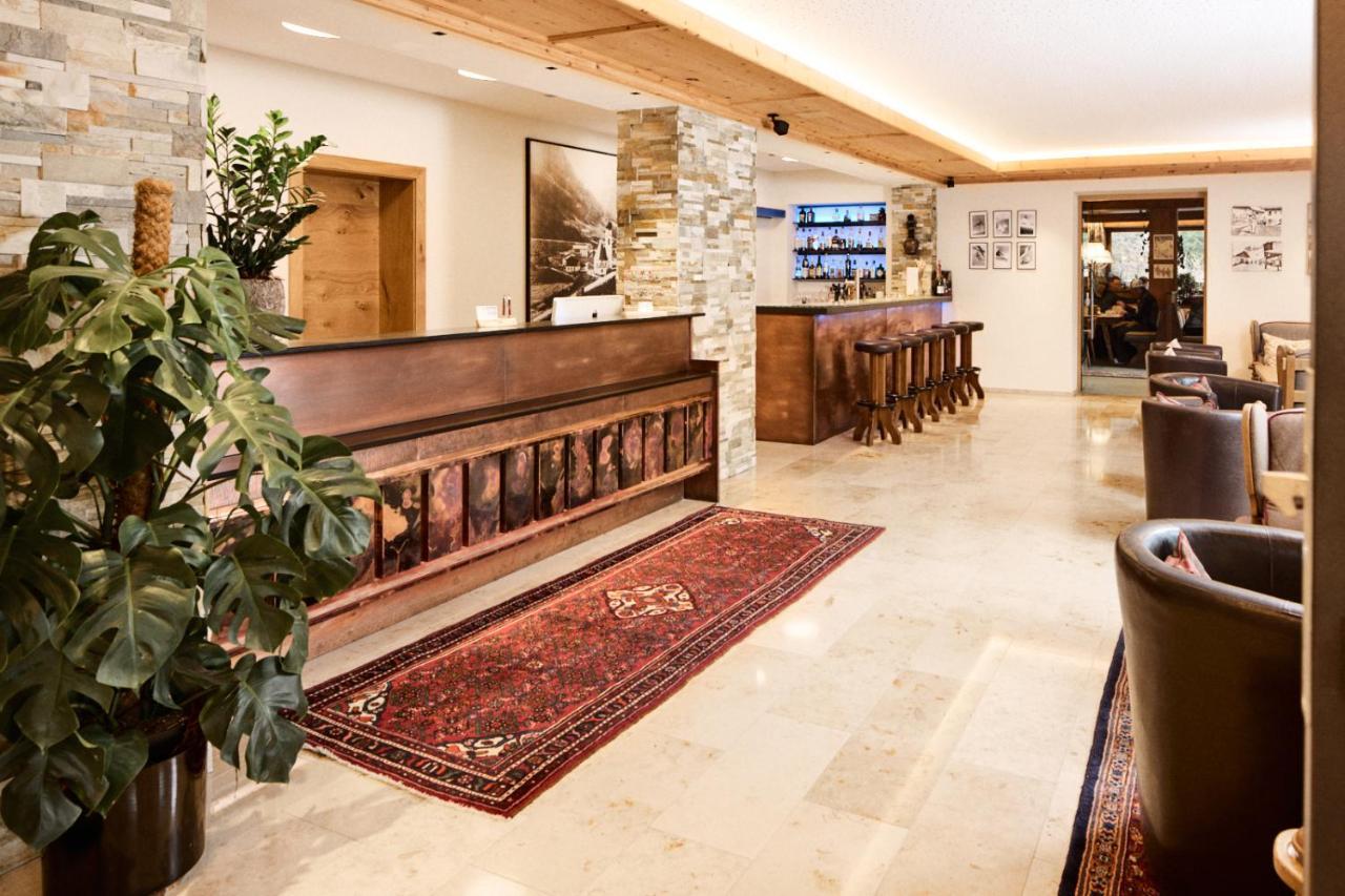"Quality Hosts Arlberg" Hotel Garni Moessmer 장크트안톤암아를베르크 외부 사진