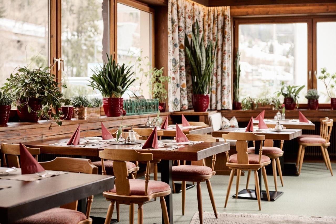 "Quality Hosts Arlberg" Hotel Garni Moessmer 장크트안톤암아를베르크 외부 사진