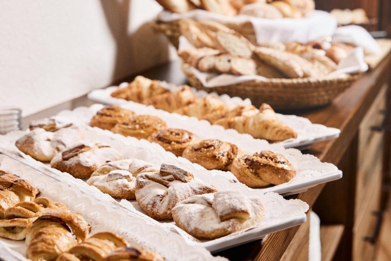 "Quality Hosts Arlberg" Hotel Garni Moessmer 장크트안톤암아를베르크 외부 사진