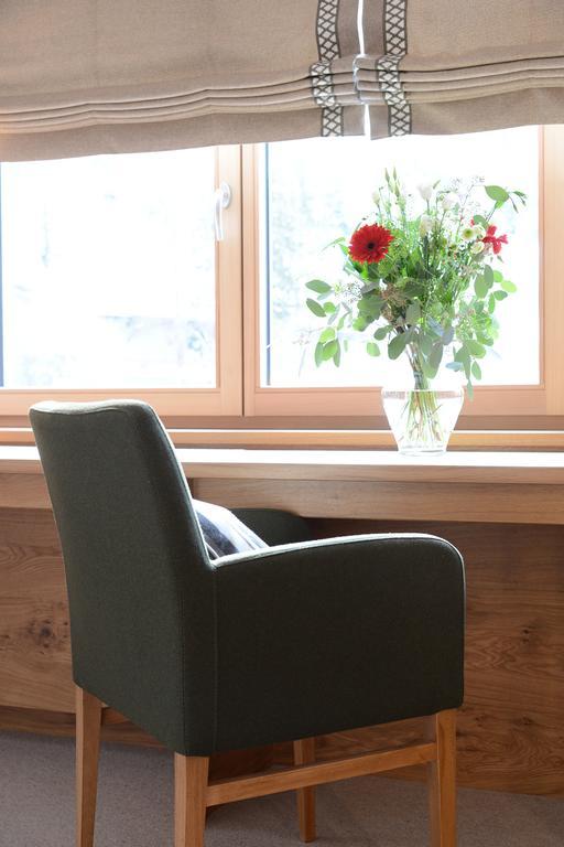 "Quality Hosts Arlberg" Hotel Garni Moessmer 장크트안톤암아를베르크 외부 사진