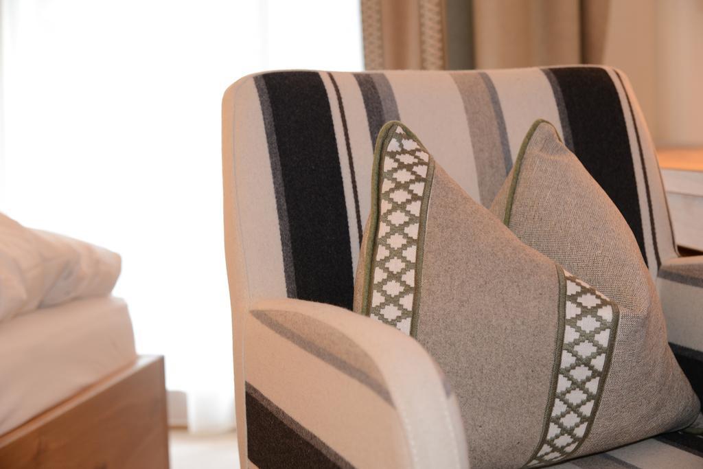 "Quality Hosts Arlberg" Hotel Garni Moessmer 장크트안톤암아를베르크 외부 사진